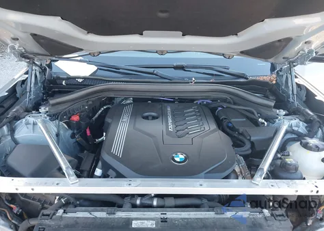 2022 BMW X4 M40I z USA, uszkodzony, nr VIN 5UX43DT01N9L22353